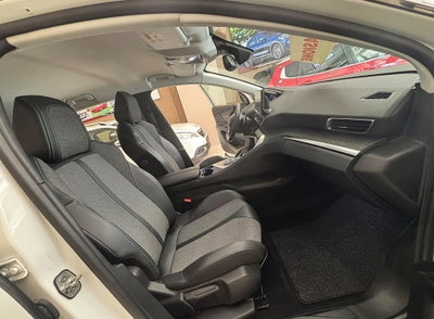Peugeot 3008 BlueHDi 130 S&S GT (8)