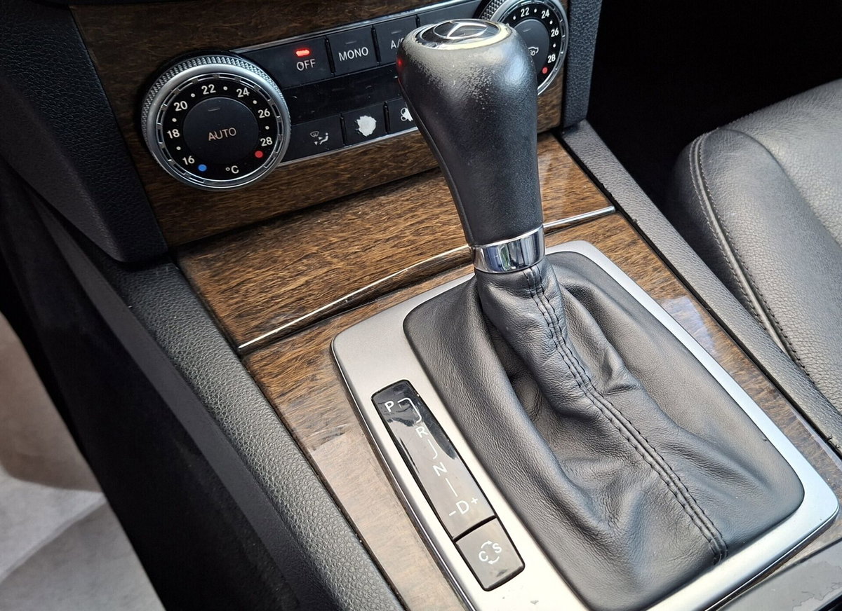 Mercedes-Benz Classe C 200 CDI Eleg. (17)