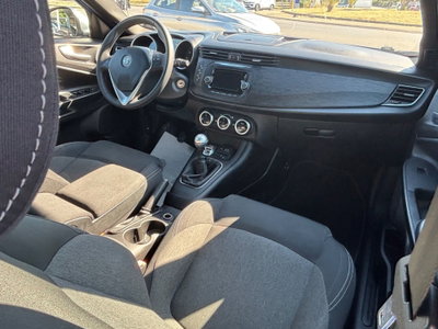 Alfa Romeo Giulietta 1.6 JTDm Ti 120cv (11)