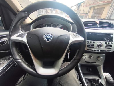 Lancia Delta 1.4 T-Jet 150 CV Platino (16)