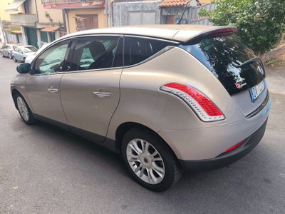 Lancia Delta 1.4 T-Jet 150 CV Platino (6)