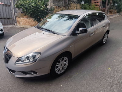 Lancia Delta 1.4 T-Jet 150 CV Platino (8)