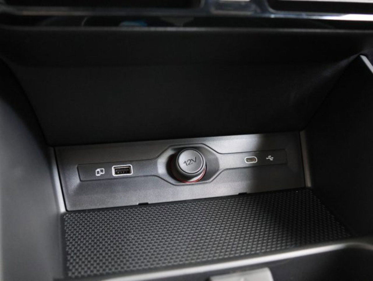 Mg MG3 1.5 Standard (19)