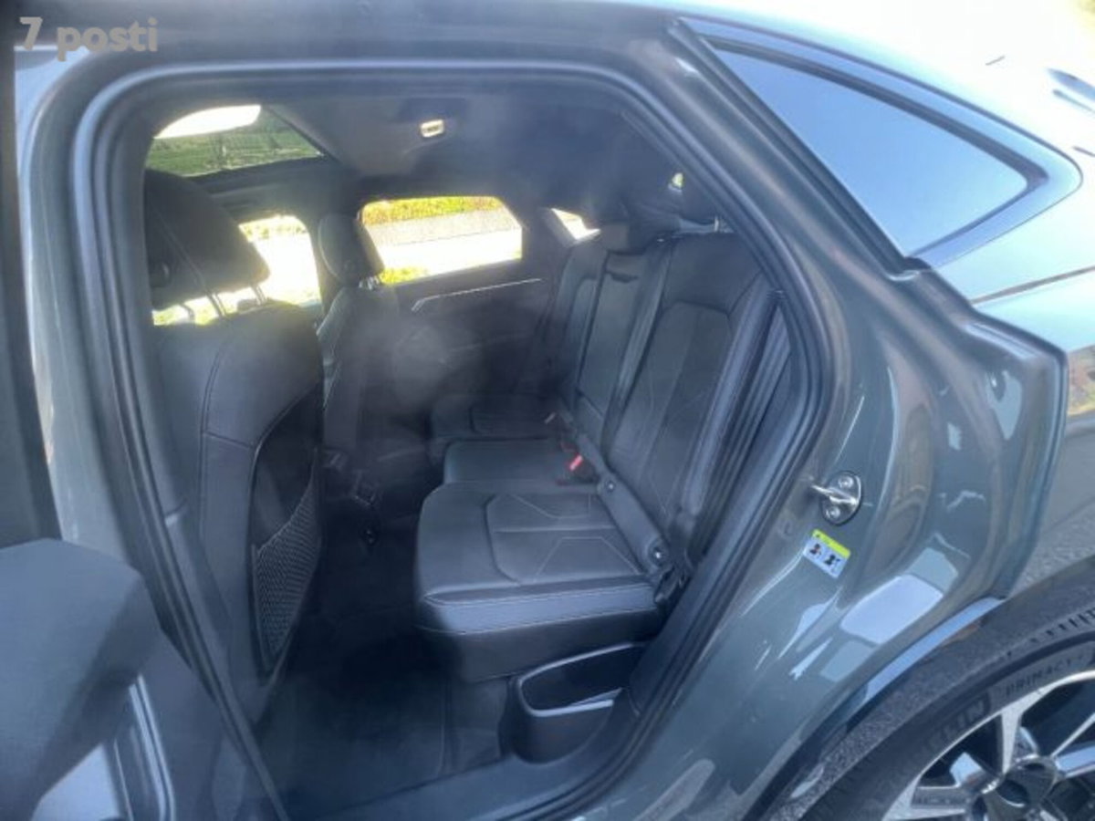 Audi Q3 Sportback 35 TDI quattro S tronic S line edition (13)