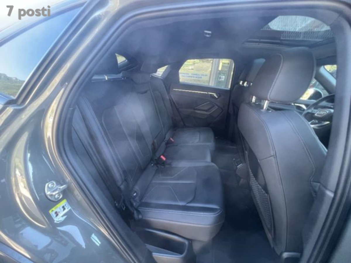 Audi Q3 Sportback 35 TDI quattro S tronic S line edition (15)
