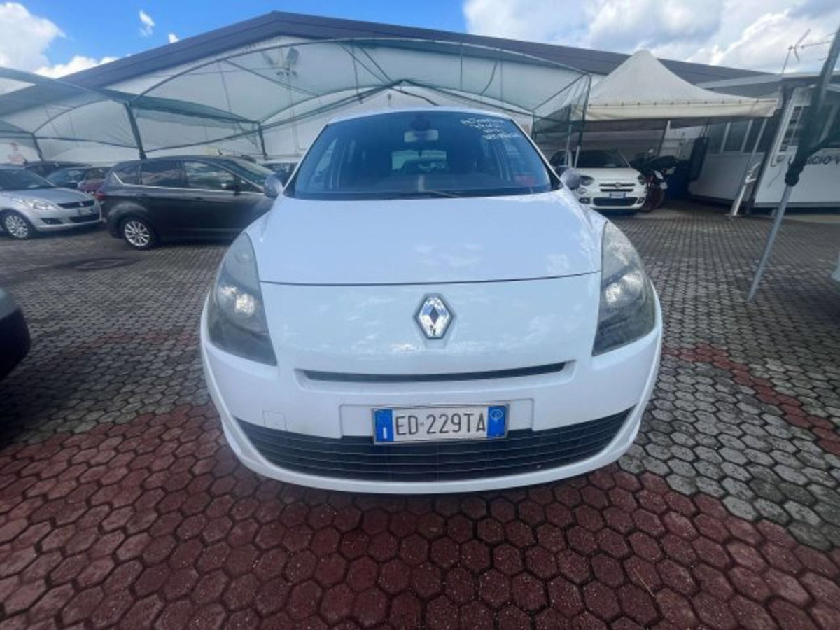 Renault Scenic E-Tech Electric 1.5 dCi 110CV EDC Dynamique (5)