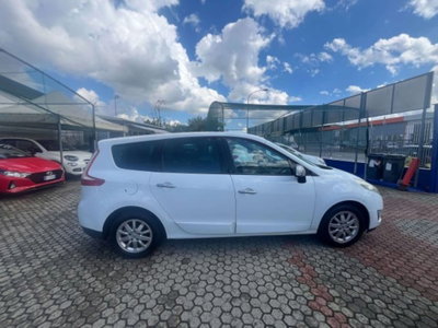 Renault Scenic E-Tech Electric 1.5 dCi 110CV EDC Dynamique (15)