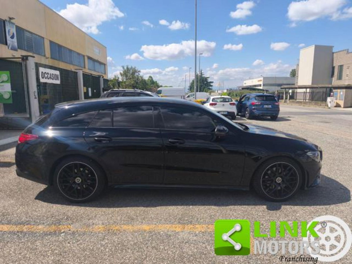 Mercedes-Benz CLA Shooting Brake 200 d Automatic 4Matic Shooting Brake Premium (4)