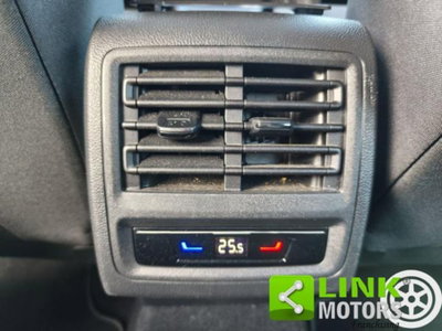Volkswagen Golf 1.5 eTSI 130 CV EVO ACT DSG Style (17)