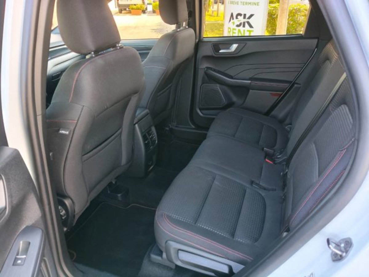 Ford Kuga 1.5 EcoBlue 120 CV aut. 2WD ST-Line X Design (6)