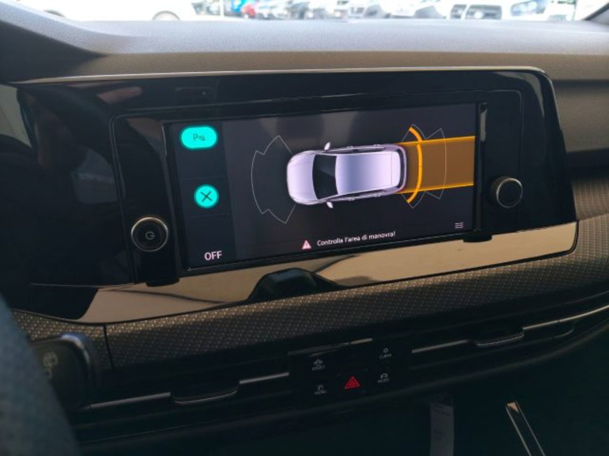 Volkswagen Golf Variant 1.5 TSI EVO ACT R-Line (10)