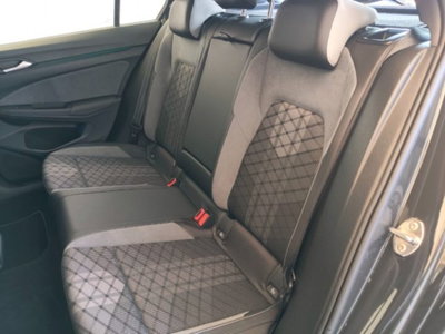 Volkswagen Golf Variant 1.5 TSI EVO ACT R-Line (16)