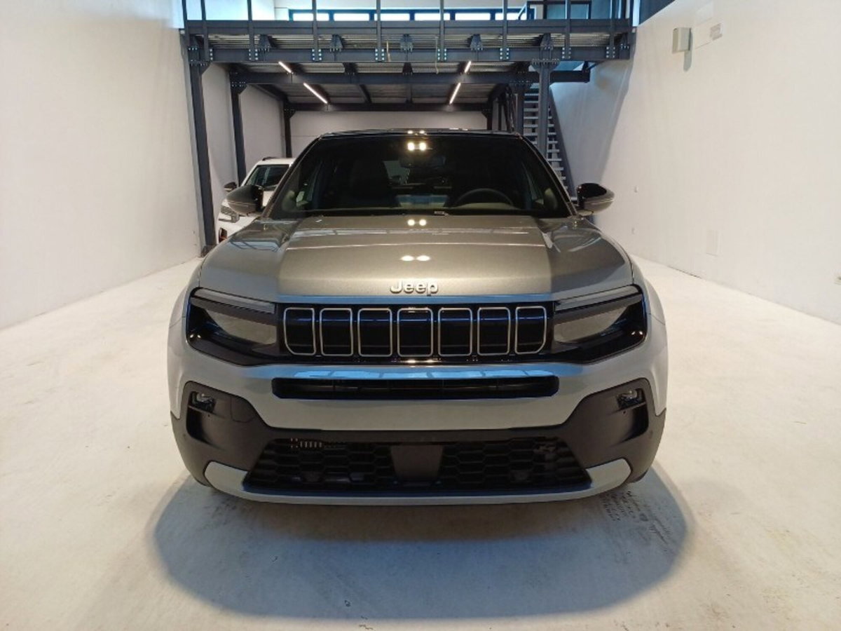 Jeep Avenger 1.2 turbo e-hybrid mhev Summit fwd 110cv edct6 (2)