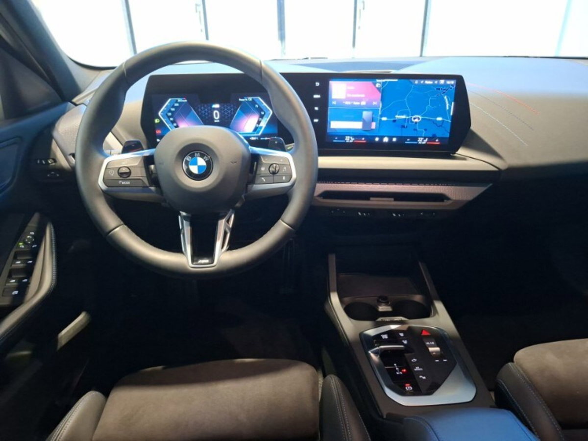 BMW Serie 1 118d Msport (11)