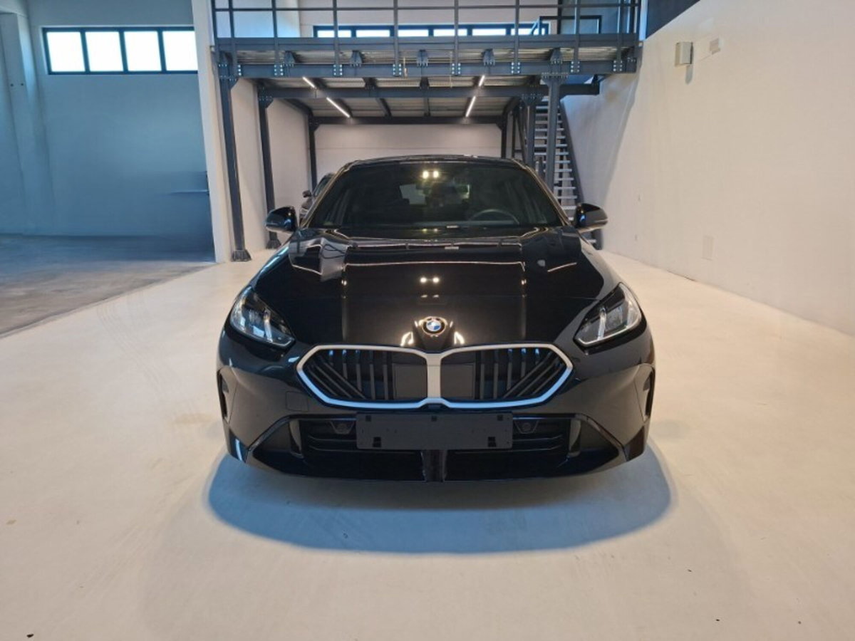 BMW Serie 1 118d Msport (2)