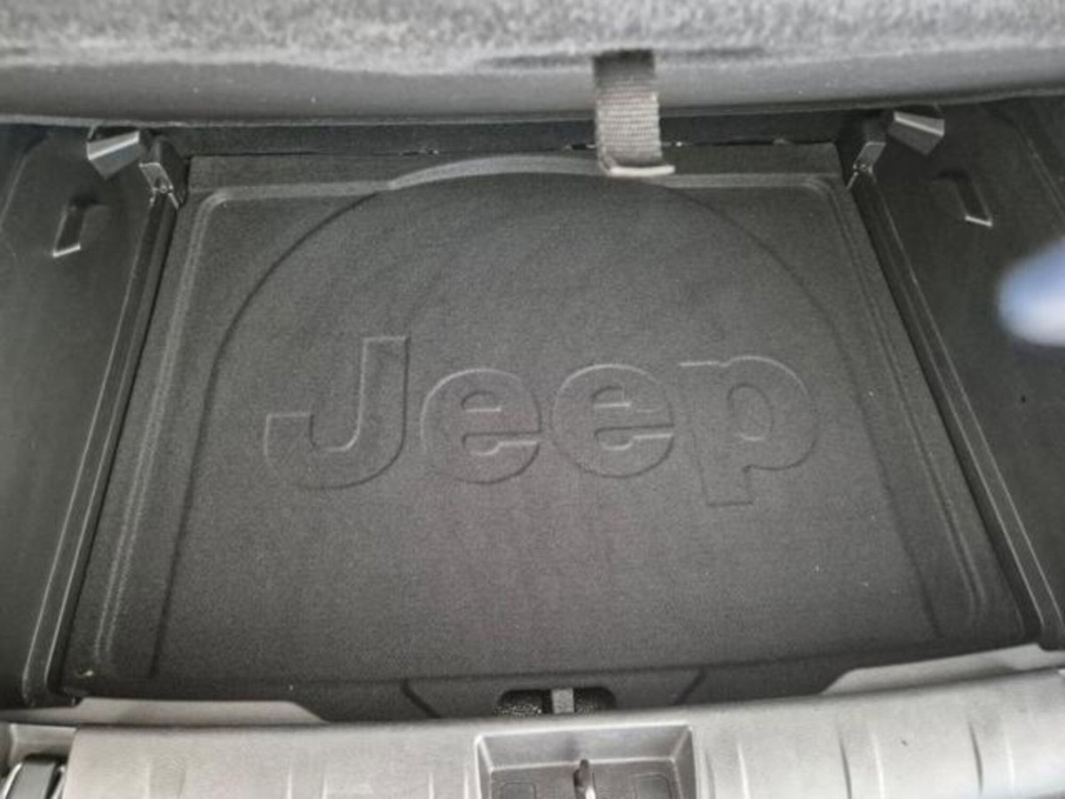 Jeep Renegade 2.0 Mjt 140CV 4WD Active Drive Low Limited (13)