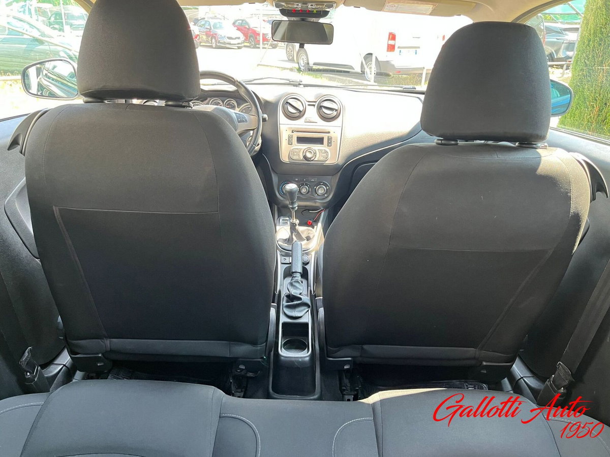 Alfa Romeo MiTo 1.3 JTDm-2 95 CV S&S Progression (17)