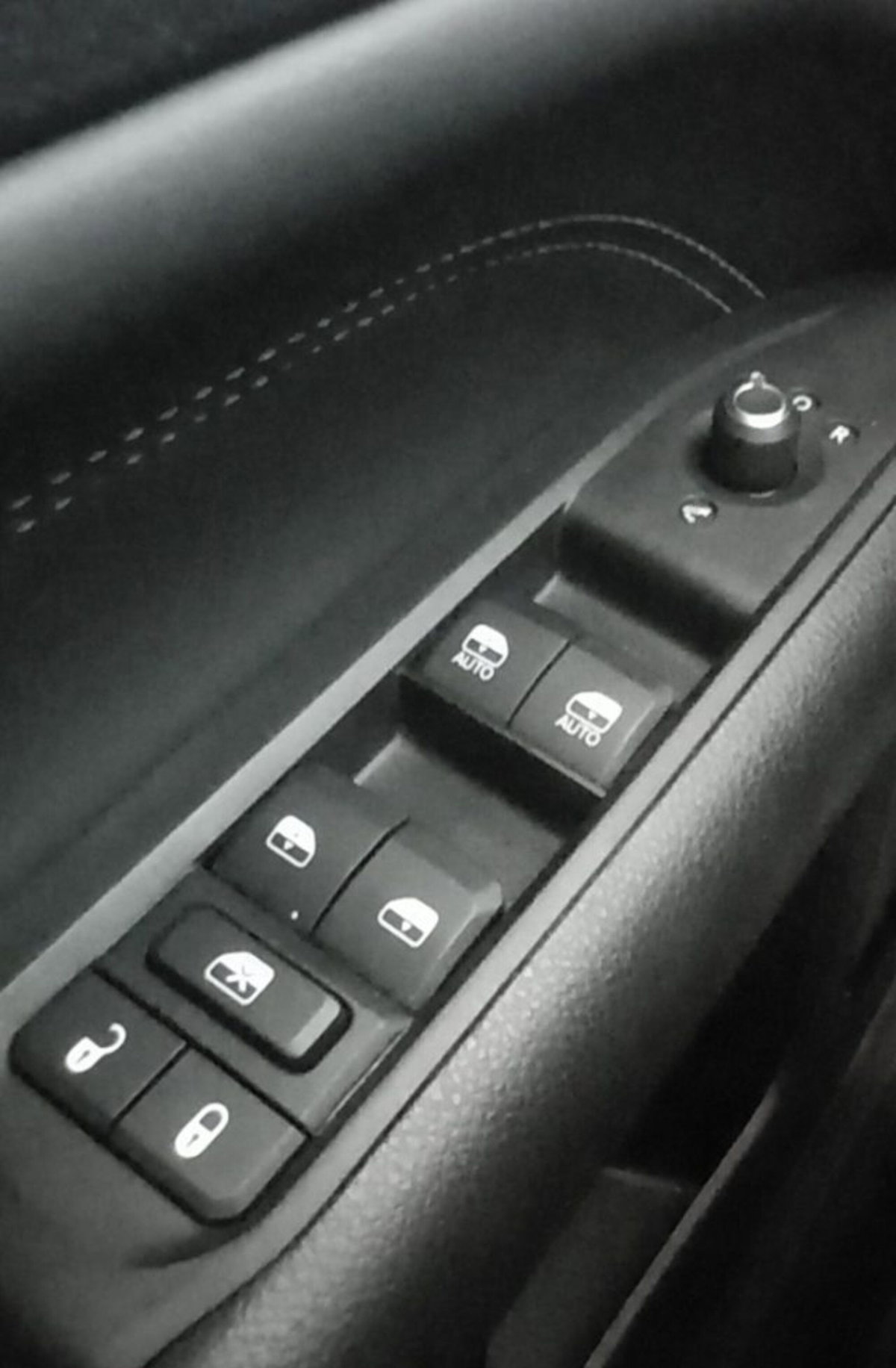 Jeep Compass 1.3 Turbo T4 2WD Limited (20)