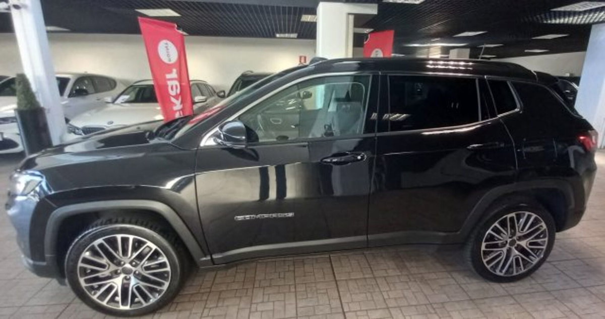 Jeep Compass 1.3 Turbo T4 2WD Limited (3)