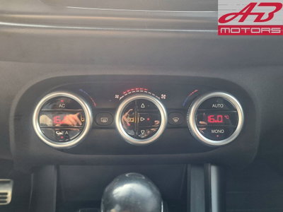 Alfa Romeo Giulietta 1750 Turbo Quadrifoglio Verde 240cv tct (15)