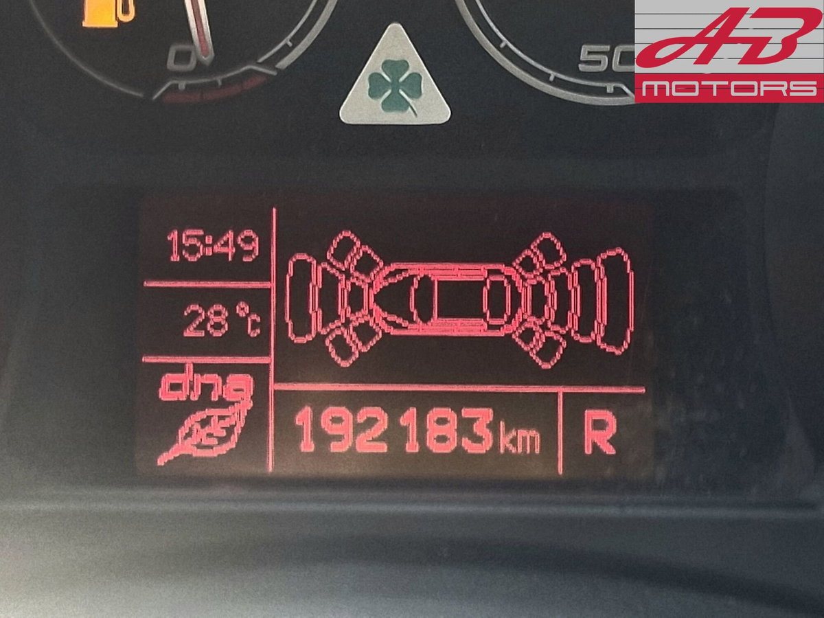 Alfa Romeo Giulietta 1750 Turbo Quadrifoglio Verde 240cv tct (19)