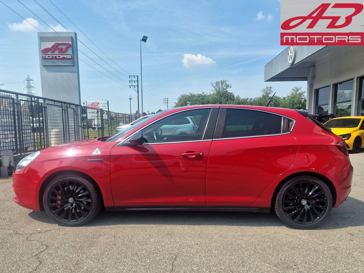 Alfa Romeo Giulietta 1750 Turbo Quadrifoglio Verde 240cv tct (8)