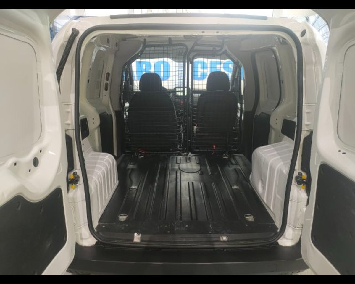 Fiat Fiorino Furgone cargo 1.3 mjt 95cv SX (18)
