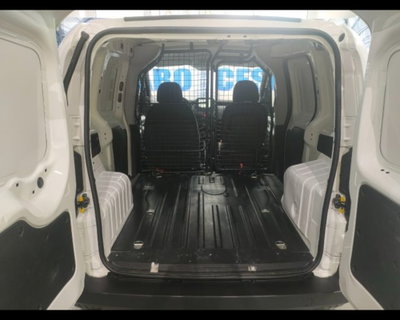 Fiat Fiorino Furgone cargo 1.3 mjt 95cv SX (18)