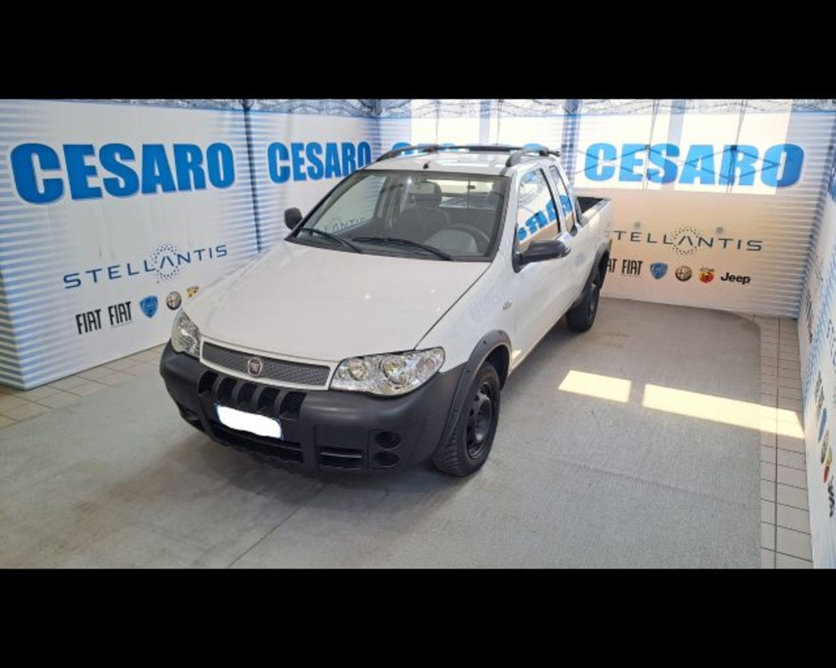 Fiat Strada 1.3 MJT Pick-up (2)