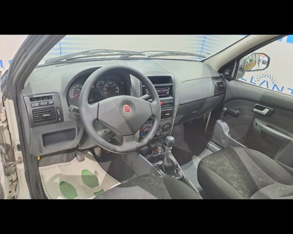 Fiat Strada 1.3 MJT Pick-up (6)