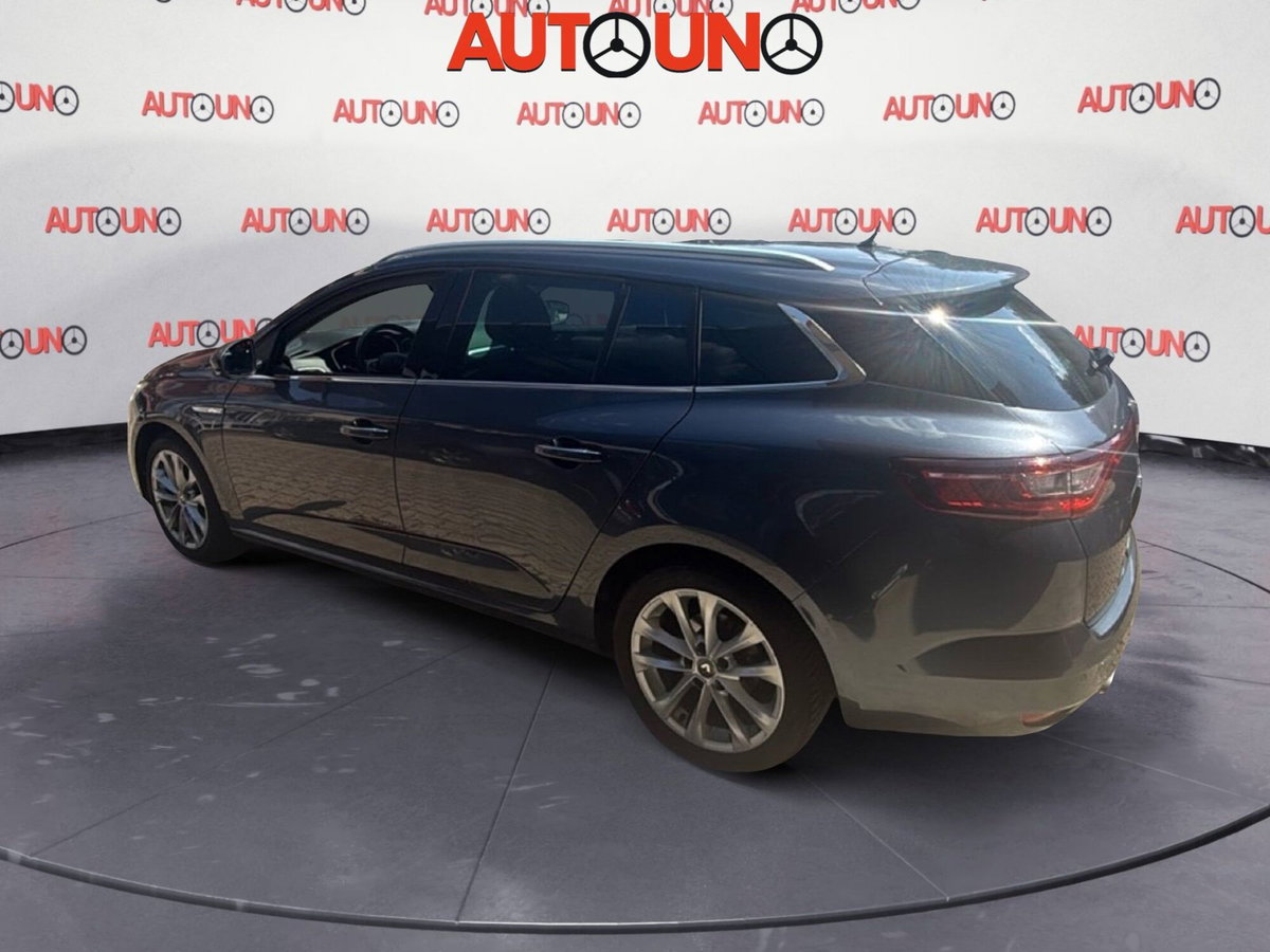 Renault Mégane SporTour 1.5 dCi 110CV SporTour Attractive (7)