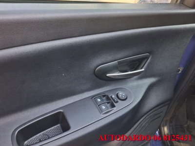 Lancia Ypsilon 1.2 69 CV 5 porte Gold (7)