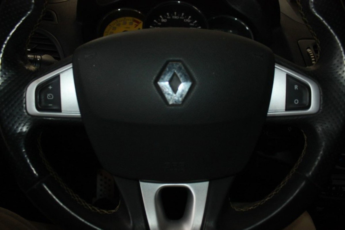 Renault Mégane Coupé 2.0 Turbo 250CV RS (14)