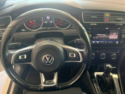 Volkswagen Golf 2.0 TDI 3p. Highline BlueMotion Technology (7)
