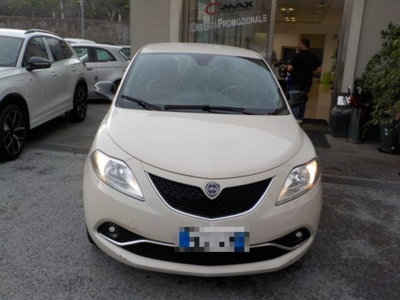 Lancia Ypsilon 1.2 69 CV 5 porte Gold usata