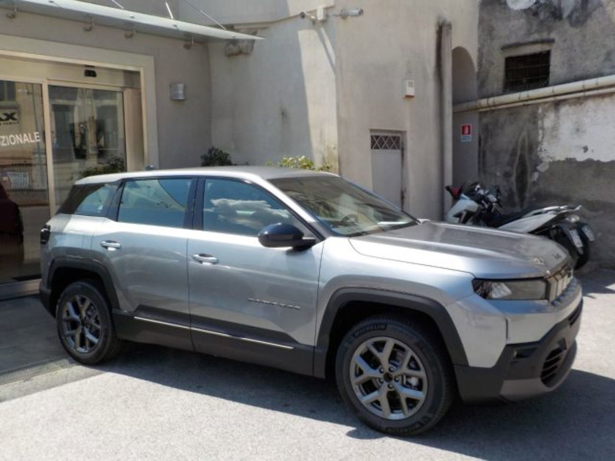 Jeep Compass 1.2 turbo 48V e-hybrid Altitude fwd 145cv edct6 (11)