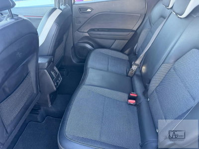Renault Captur Full Hybrid E-Tech 145 CV Intens (7)