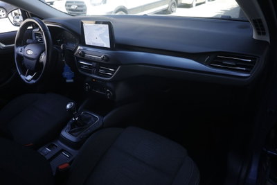 Ford Focus 1.0 EcoBoost Hybrid 125 CV Power. 5p. ST-Line Design (10)