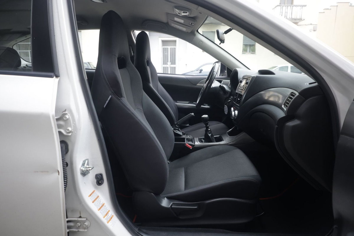 Subaru Impreza 2.0D Sport 4Q (10)