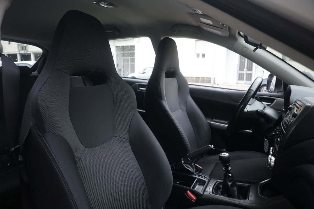 Subaru Impreza 2.0D Sport 4Q (6)
