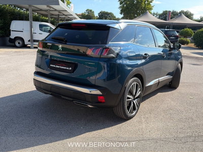 Peugeot 3008 Hybrid4 300 e-EAT8 GT Pack (3)