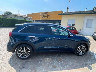 Kia Niro 1.6 GDi DCT HEV Style (2)