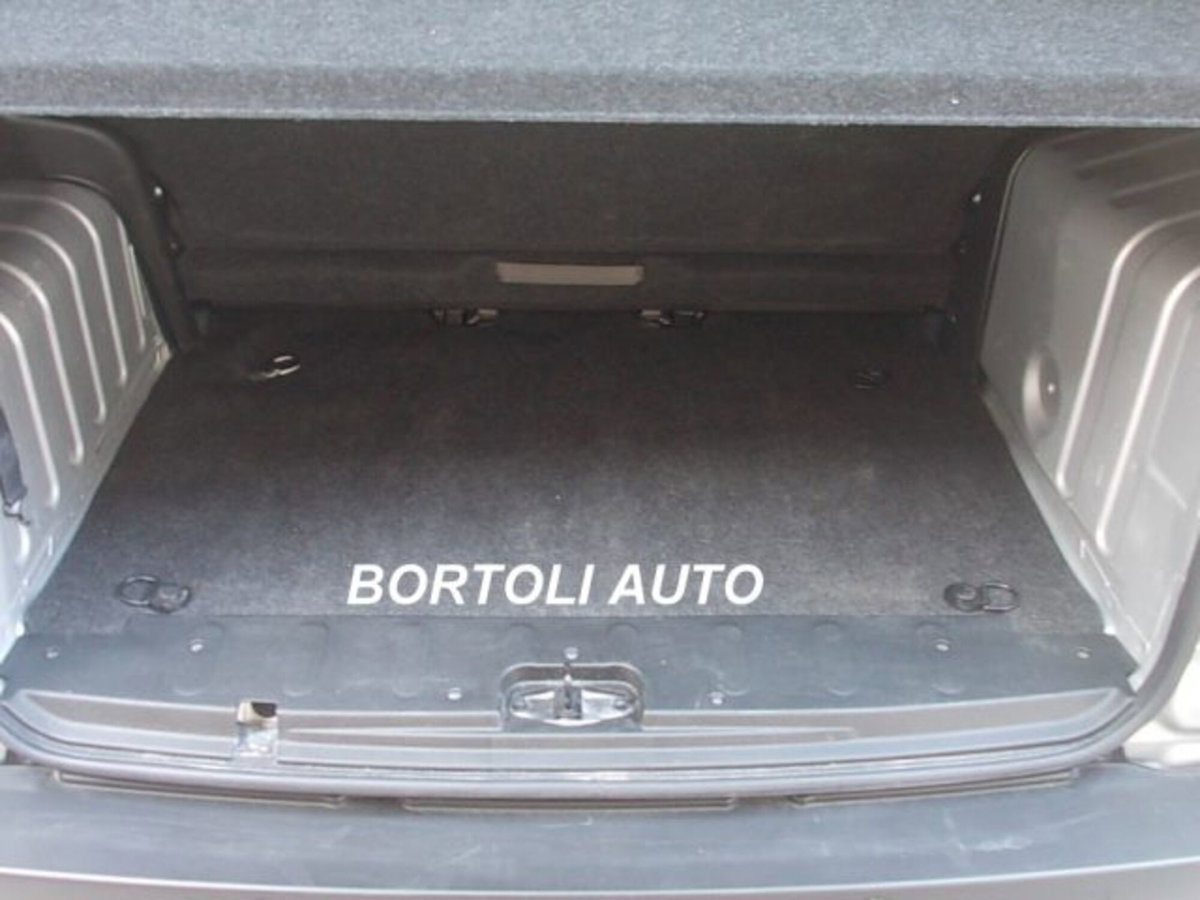 Fiat Fiorino qubo N1 1.3 mjt 80cv E6d-final (9)