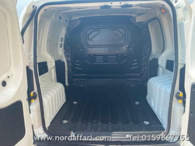 Fiat Fiorino Furgone cargo 1.3 mjt 95cv SX (13)