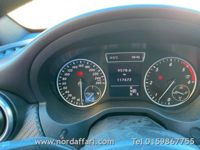 Mercedes-Benz Classe A 200 CDI BlueEFFICIENCY Premium (16)