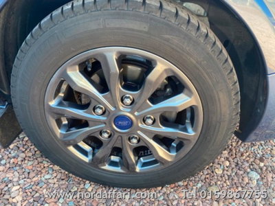 Ford Tourneo Custom 320 2.0 EcoBlue 130CV MHEV PC Titanium (19)