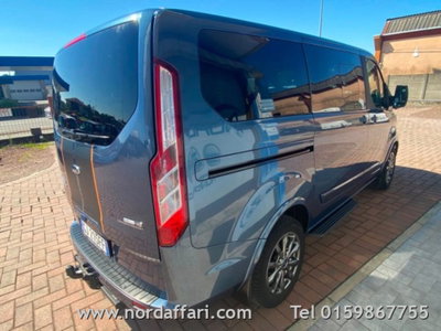 Ford Tourneo Custom 320 2.0 EcoBlue 130CV MHEV PC Titanium (9)