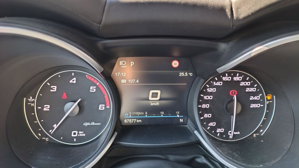 Alfa Romeo Stelvio Stelvio 2.2 Turbodiesel 210 CV AT8 Q4 Ti (8)
