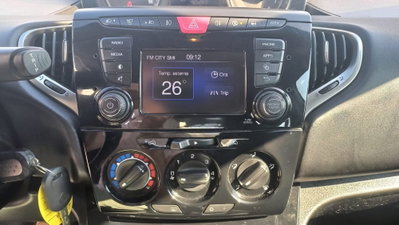 Lancia Ypsilon 1.2 69 CV 5 porte Gold (11)