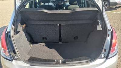 Lancia Ypsilon 1.2 69 CV 5 porte Gold (7)